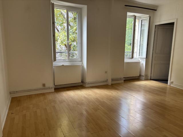 Appartement vente à Autuche, Vals-les-Bains