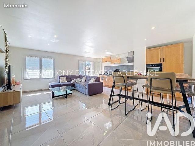 Appartement vente à Arrondissement de Toulon, Solliès-pont