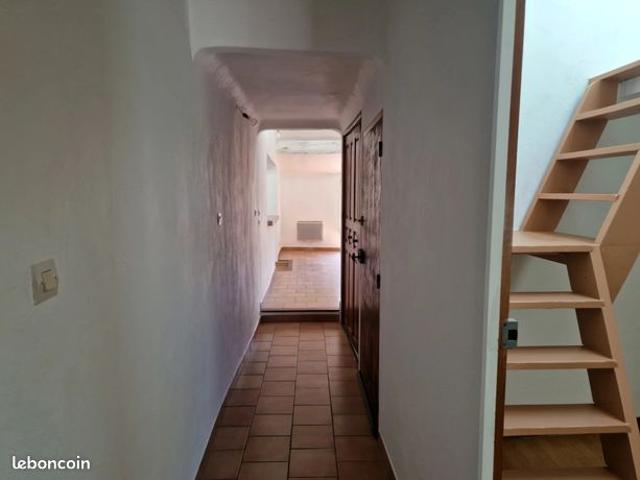 Appartement vente à Aix-en-Provence, Lambesc