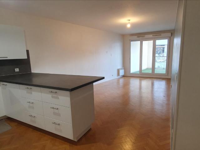 Appartement location à France métropolitaine, Nanterre
