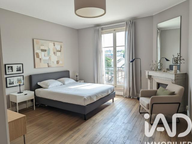 Appartement vente à Quartier Les Hauts d'Issy / Les Epinettes / Le Fort, Issy-les-Moulineaux