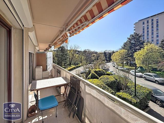 Appartement vente à Aix-en-Provence, Aix-en-provence
