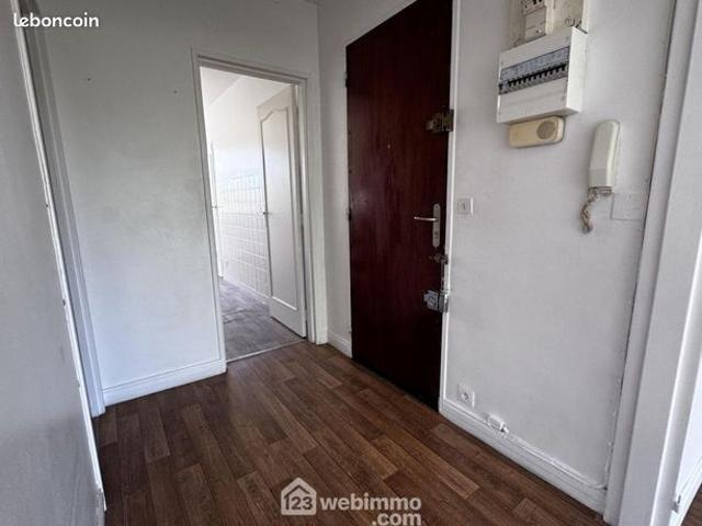Appartement vente à Évry, Petit-bourg