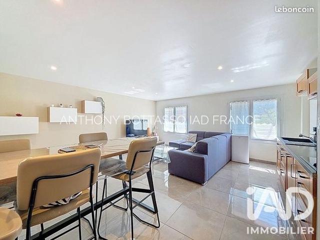 Appartement vente à Arrondissement de Toulon, Solliès-ville