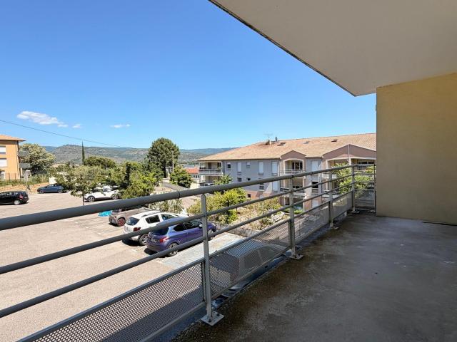 Appartement vente à Zone artisanale de Ponson-Moulon, Aubenas
