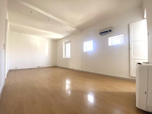 Appartement location à Saint-Laurent-du-Var, Alpes-Maritimes