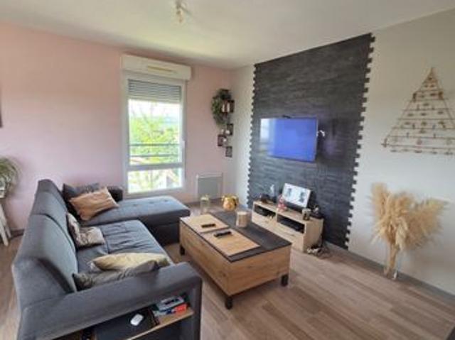 Appartement vente à La Tour-du-Pin, L'isle-d'abeau