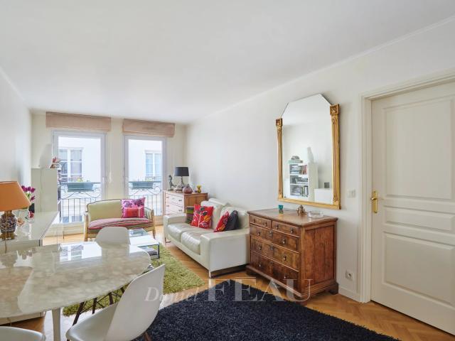 Appartement vente à Paris, Île-de-France
