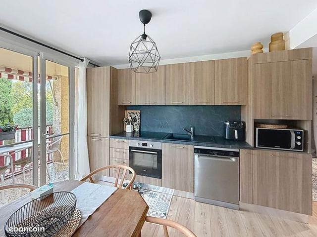 Appartement vente à Aix-en-Provence, Aix-en-provence