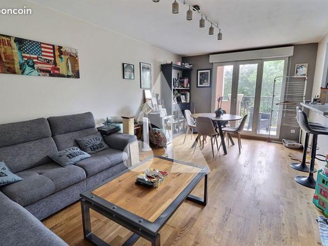 Appartement vente à Pontoise, Val-d'Oise