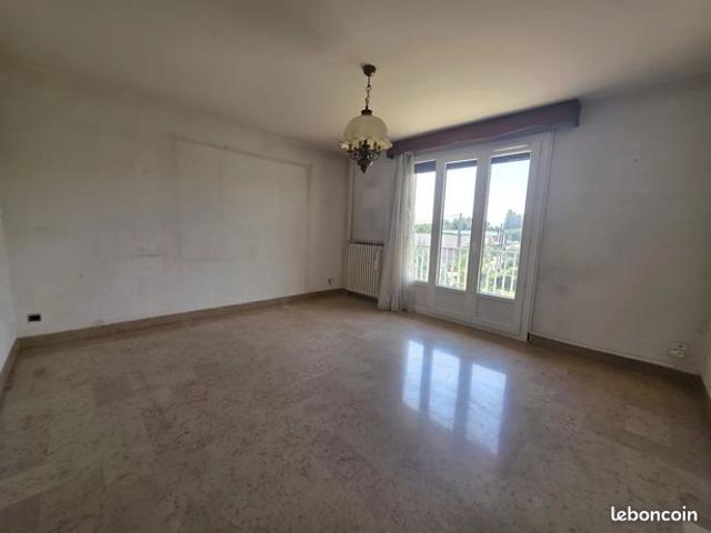 Appartement vente à Privas, Le Teil
