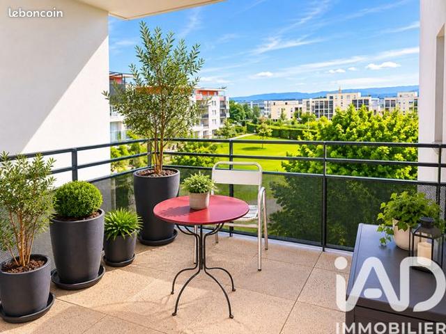 Appartement vente à La Tour-du-Pin, L'isle-d'abeau