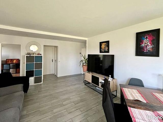 Appartement vente à Versailles, Les Clayes-sous-bois