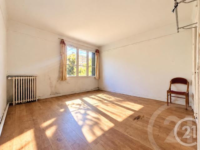 Appartement vente à Paris 18e Arrondissement, Paris