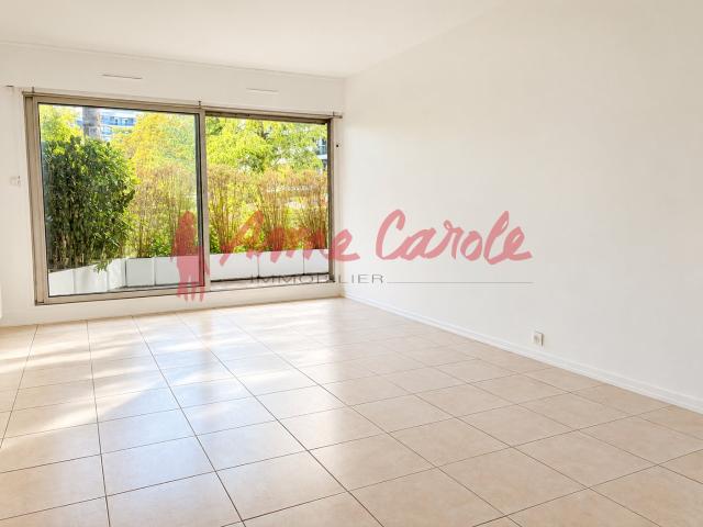 Appartement vente à Panoramis, Saint-Maurice