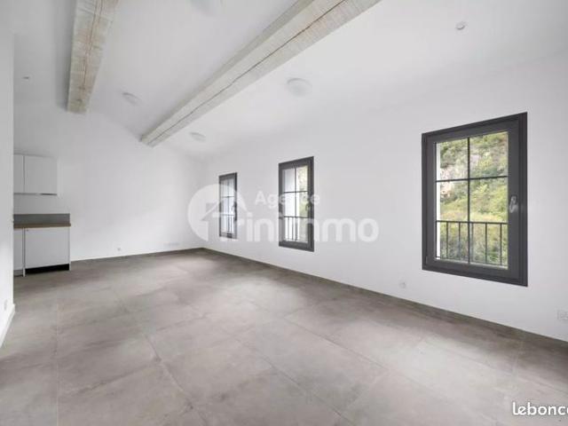 Appartement vente à Nice, Tourrette-levens