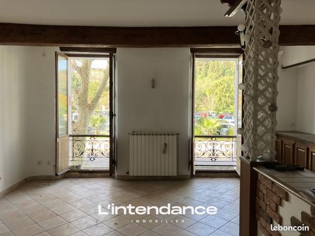 Appartement vente à Arrondissement de Toulon, Hyères