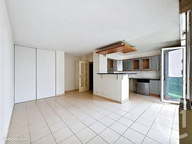Appartement vente à Melun, Combs-la-ville