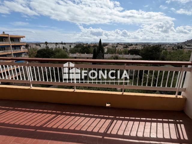 Appartement vente à Arrondissement de Toulon, Hyères