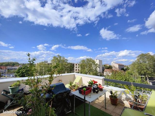 Appartement vente à Nanterre, Hauts-de-Seine