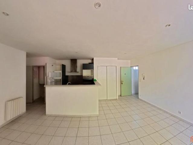 Appartement vente à Nîmes, Bagnols-sur-cèze