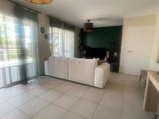 Appartement vente à Saint-Étienne, Andrézieux-bouthéon