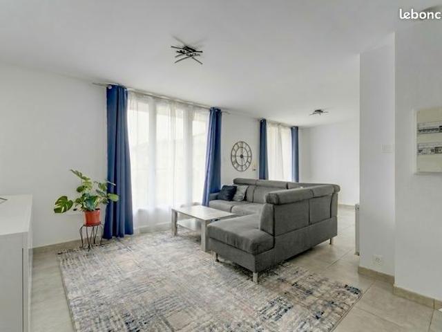 Appartement vente à Vénissieux, Rhône