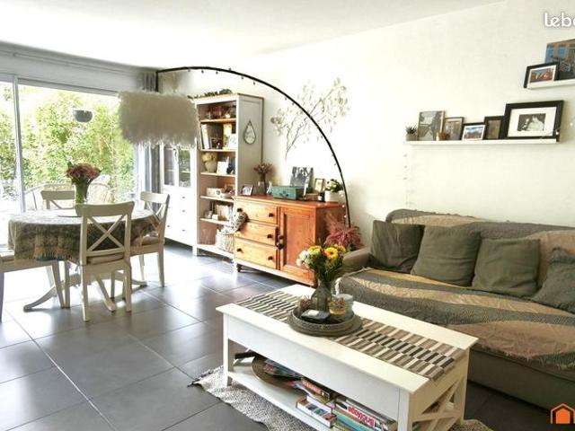 Appartement vente à Saint-Germain-en-Laye, L'etang-la-ville