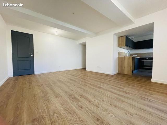 Appartement vente à La Tour-du-Pin, Optevoz