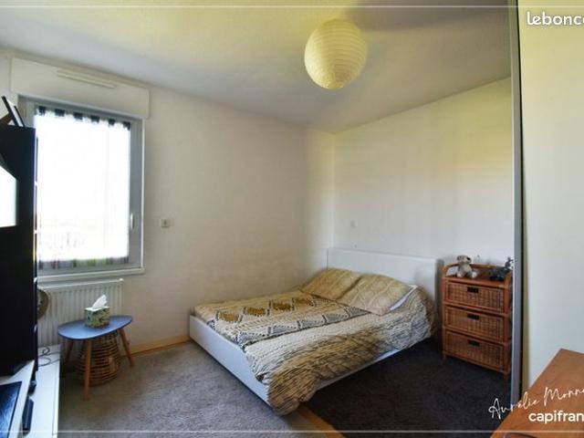 Appartement vente à Saint-Amand-Montrond, Le Châtelet