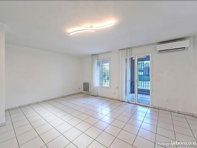 Appartement vente à Arrondissement de Draguignan, Roquebrune-sur-argens