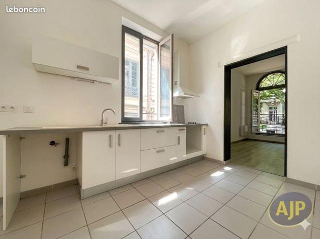 Appartement vente à Saintes