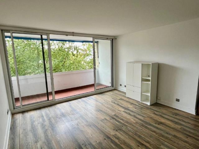 Appartement vente à Résidence le Lac, Meudon