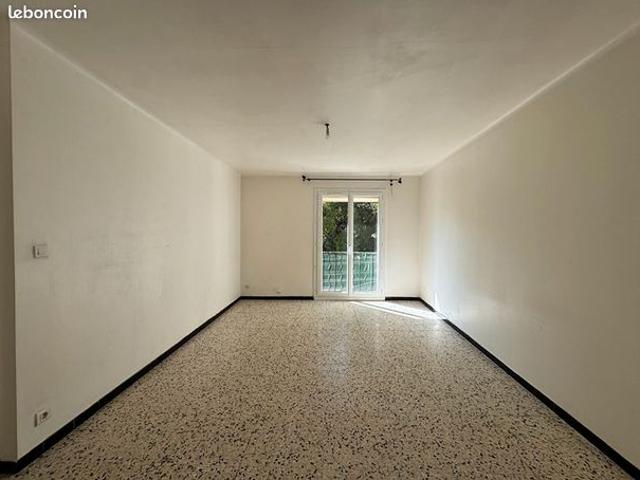 Appartement vente à Aix-en-Provence, Pélissanne