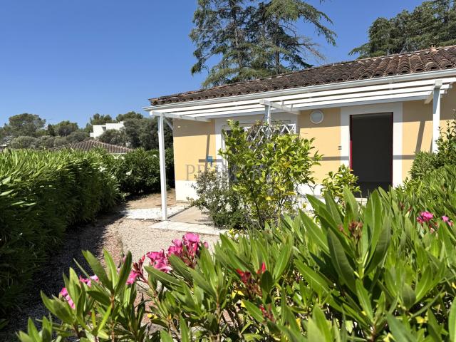 Appartement vente à Arrondissement de Draguignan, Saint-raphaël