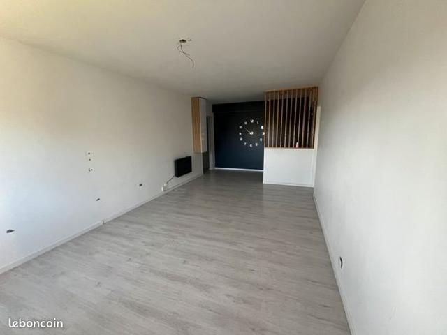 Appartement vente à Privas, Saint-priest