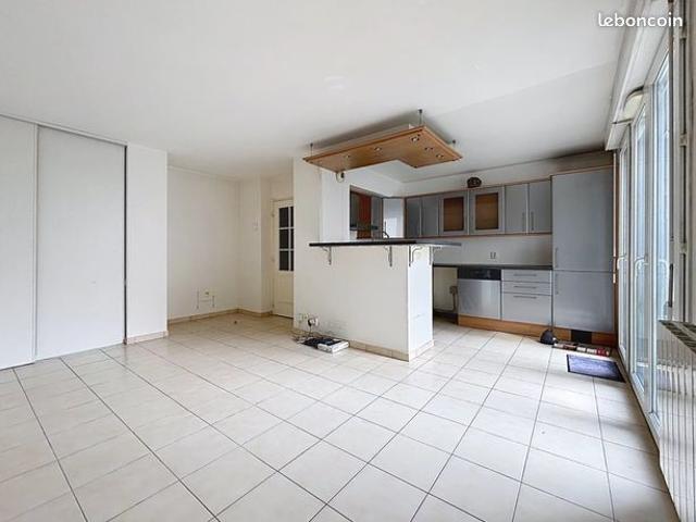 Appartement vente à Melun, Combs-la-ville