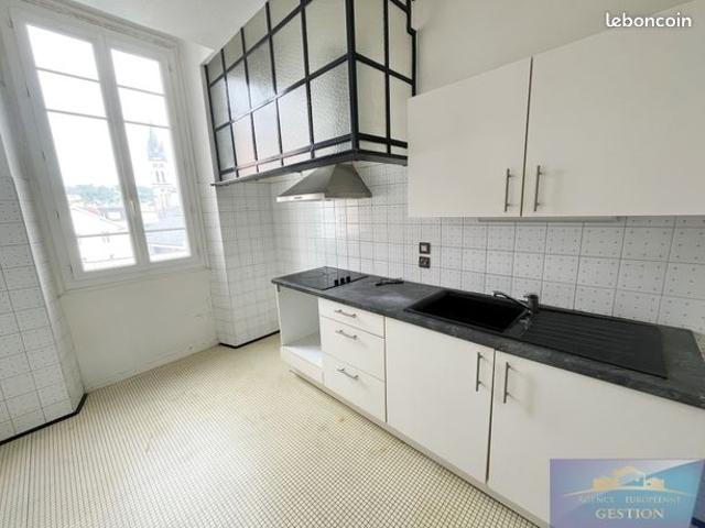 Appartement vente à Argelès-Gazost, Lourde