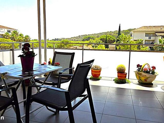 Appartement vente à Arrondissement de Toulon, Le Lavandou
