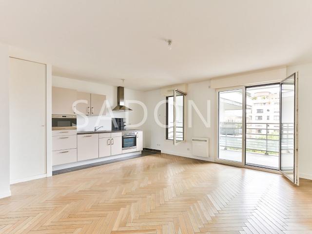 Appartement vente à Quartier Cœur de Ville, Courbevoie