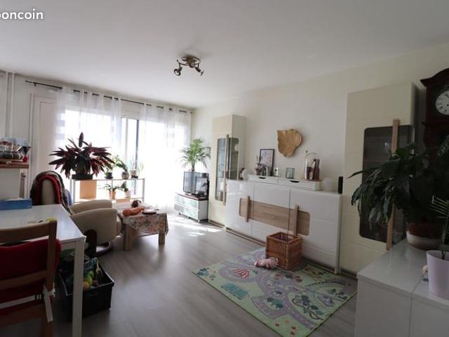 Appartement vente à Viry-Châtillon, Essonne