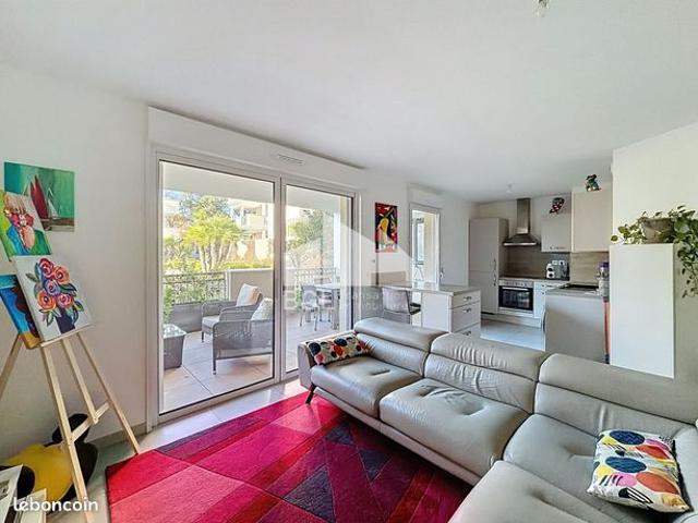 Appartement vente à Arrondissement de Toulon, Bormes-les-mimosas