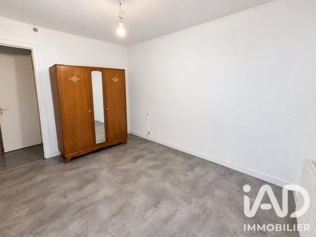 Appartement vente à Vivier-au-Court, Ardennes