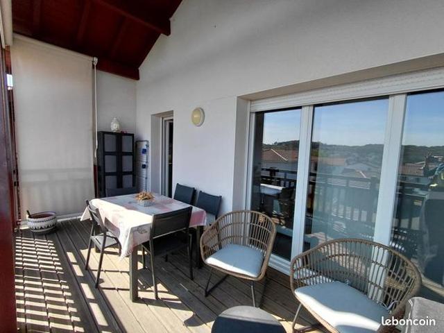 Appartement vente à Bayonne, Lahonce