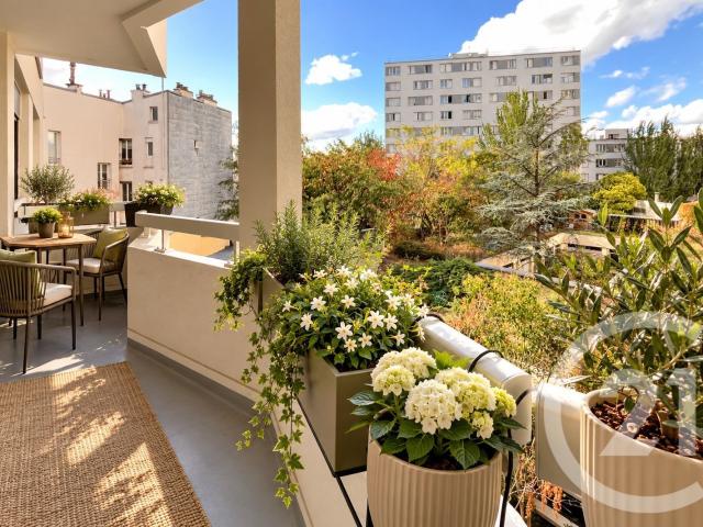 Appartement vente à Paris 18e Arrondissement, Paris