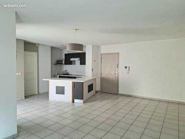 Appartement vente à Aix-en-Provence, Trets