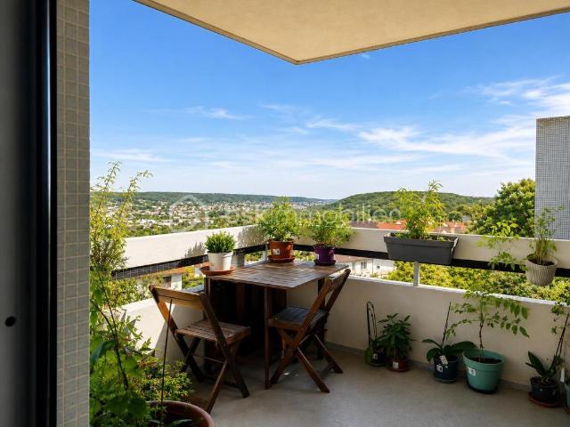Appartement vente à Résidence Le Bois du Roi, Les Ulis