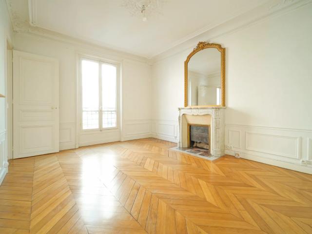 Appartement vente à Paris 1er Arrondissement, Paris