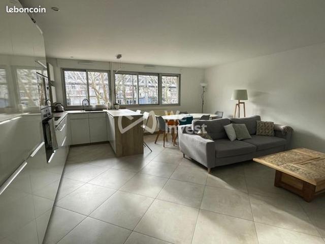 Appartement vente à Paris, Île-de-France