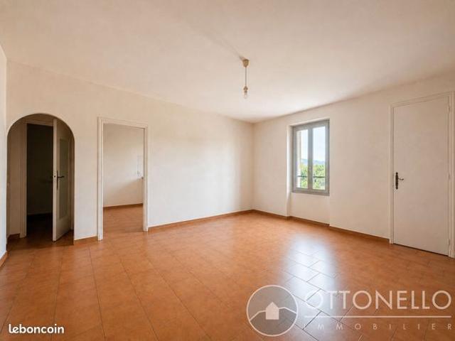 Appartement vente à Arrondissement de Draguignan, Roquebrune-sur-argens